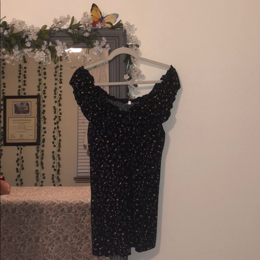 🌼 Mini floral dress from Pacsun!!